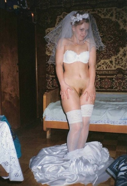 Ретро снимки обнаженных девиц в домашней обстановке секс фото и порно фото